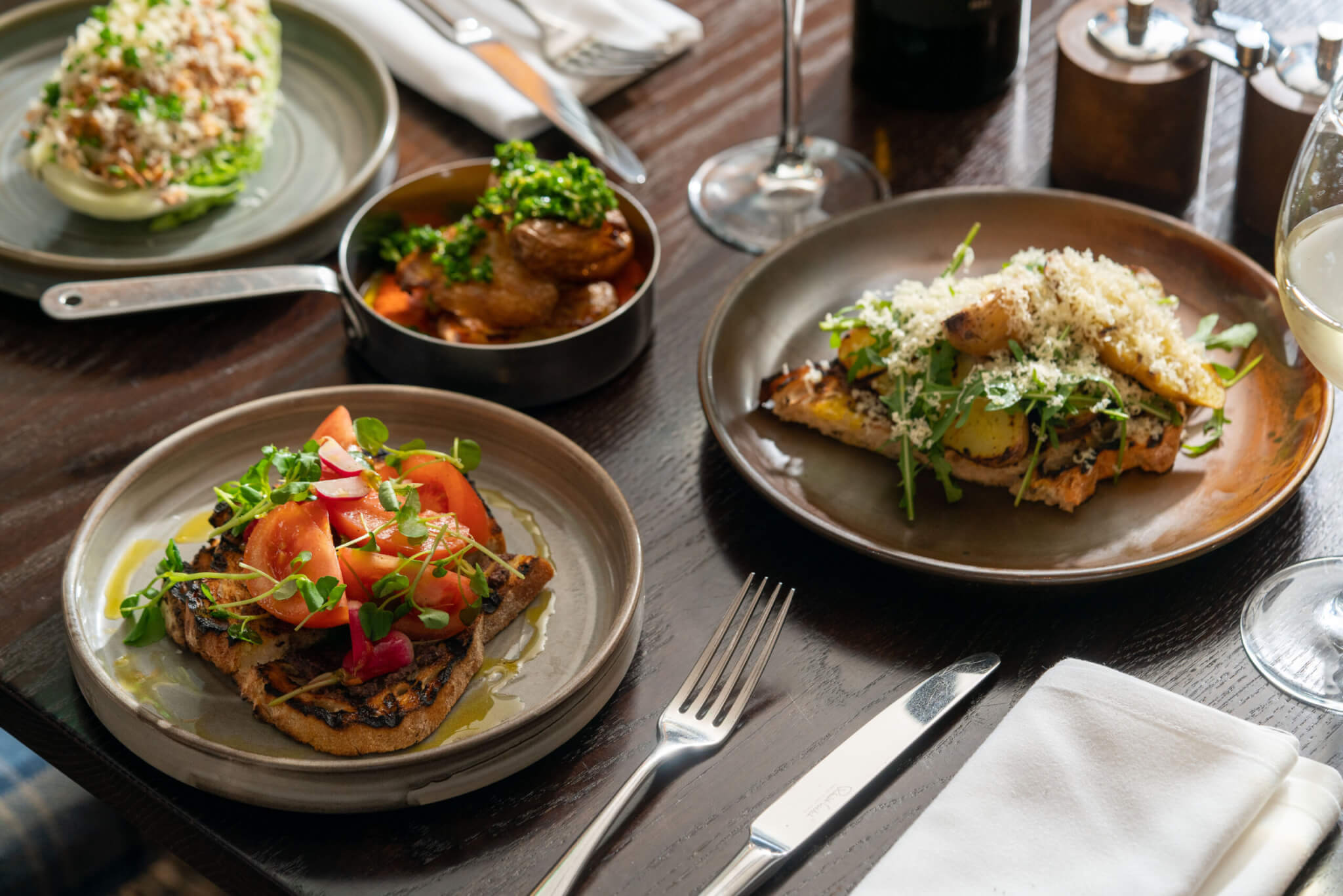 welcoming atmosphere talbot 2 scaled